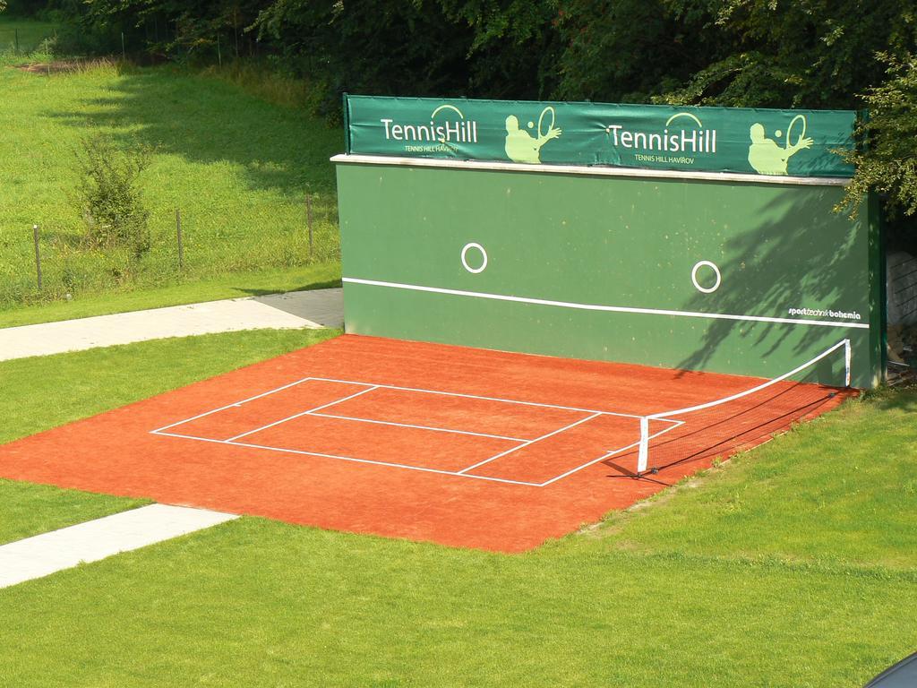 Tennishill Гавиржов Экстерьер фото