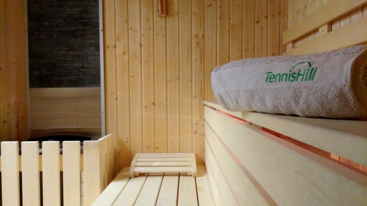 Tennishill Гавиржов Экстерьер фото